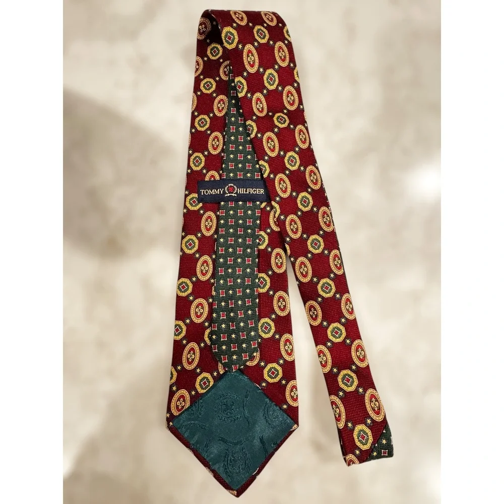 Business Formal Tommy‎ Hilfiger Men Burgundy Geometric Silk Tie Vintage Office